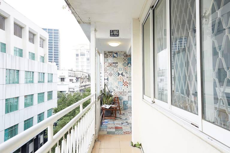Holiday apartment with jacuzzi | Near Bến Thành Market | Suitable for remote work | Pet-friendly — photo 4
