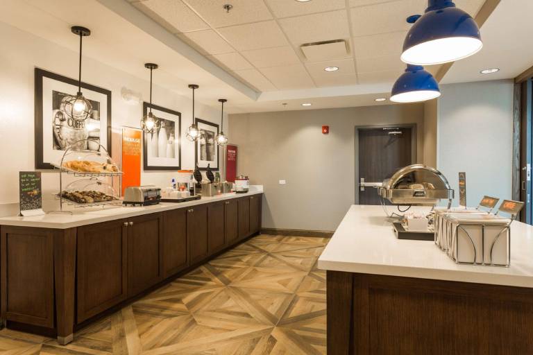 Hampton Inn Cumberland, MD — photo 3