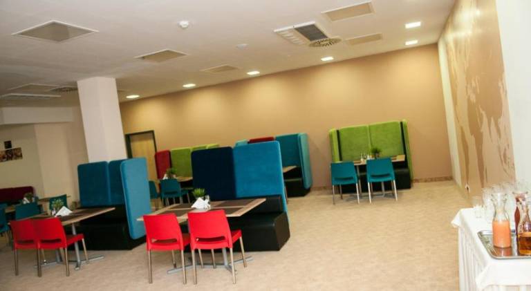 Hotel Meeting — photo 5