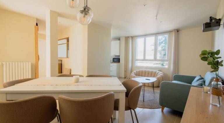 Apartment with 1 room for 6 persons in Trignac