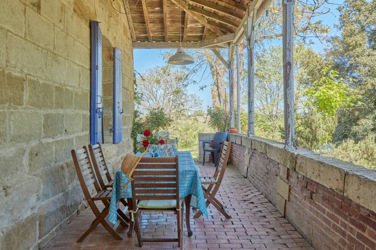 House with yard, barbeque & private pool — photo 2