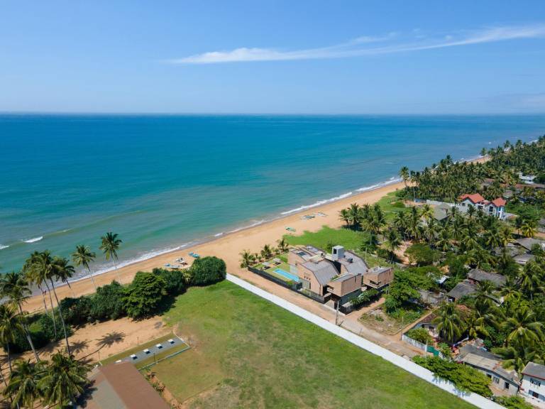 Inidi Leisure Luxury Villas