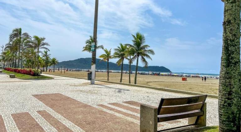 Spacious apartment | Close to the beach | Pets are welcome in Praia Grande