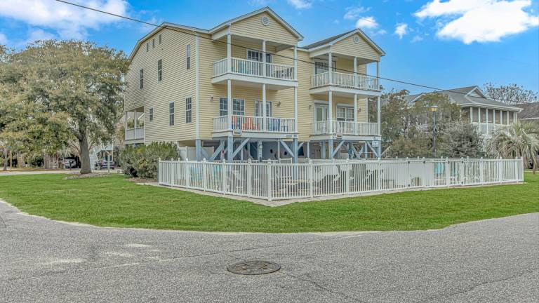 Absolutely Shore - Formerly No Regrets — photo 3