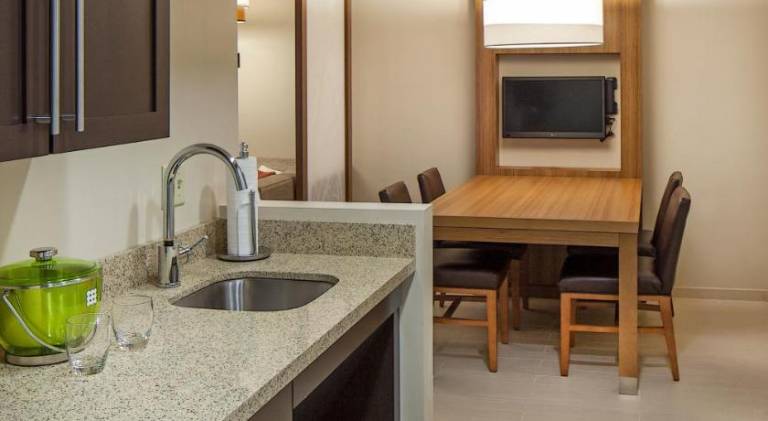 Hyatt Place Lincoln Downtown Haymarket — photo 4