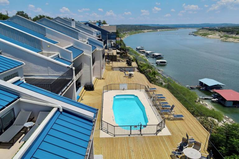 Condo Briarcliff