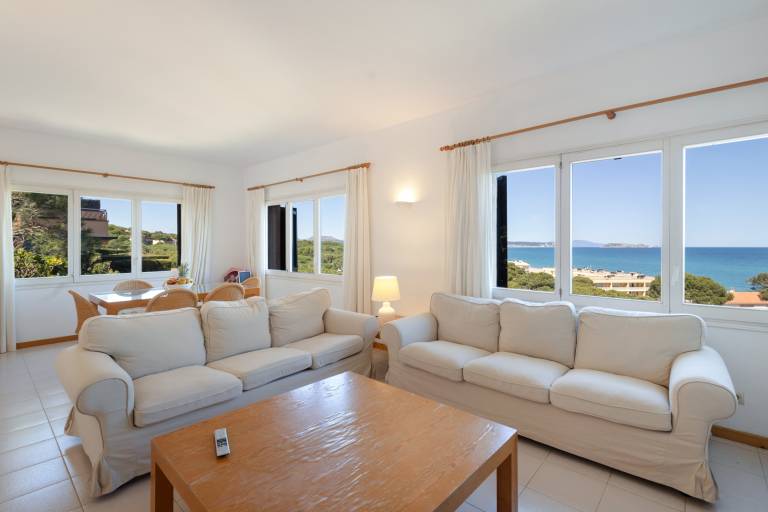 Fully equipped house with patio, barbeque & fast internet | Beach view | Close to the beach | Dogs allowed — photo 3