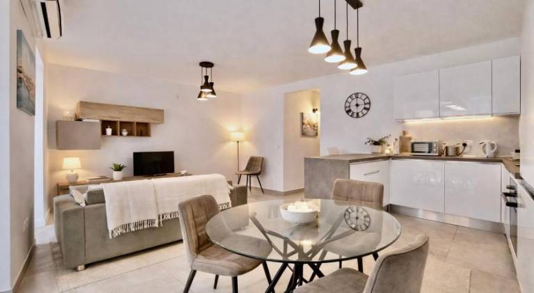 Apartment with 2 rooms for 4 persons in St. Julian's