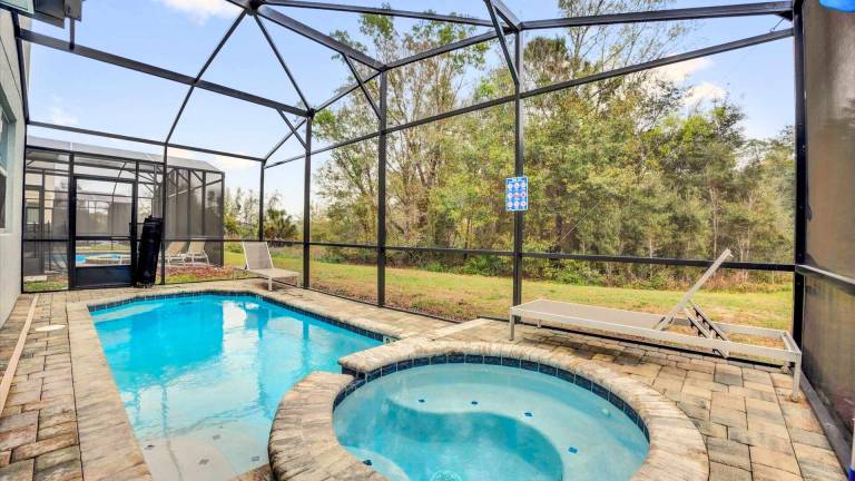 Children-friendly pleasant house with jacuzzi, barbeque & private pool | Pets are welcome — photo 4