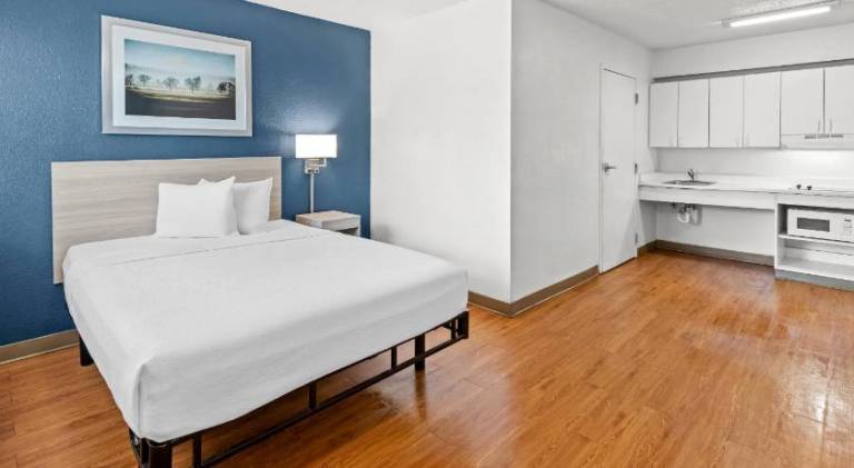Birch Hill Suites Kansas City Independence, MO — photo 2