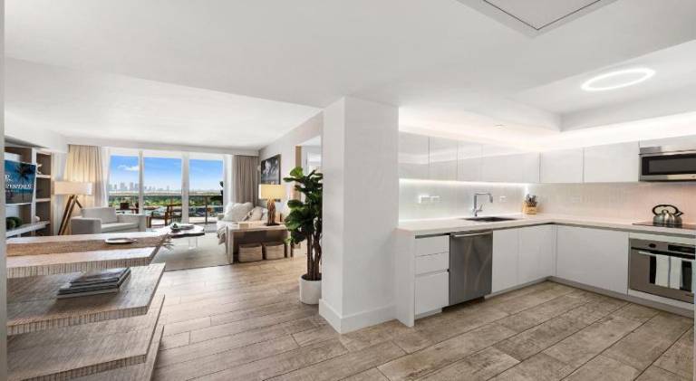 Apartment with hot tub | Next to Miami Beach Botanical Garden — photo 4