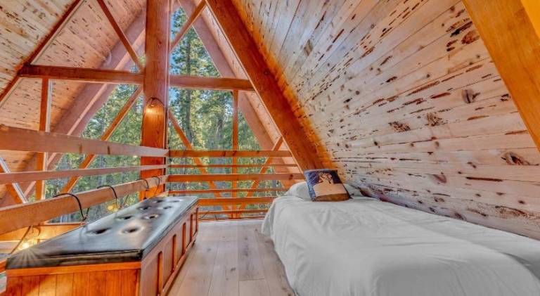 3BR Tahoe Cabin in the Trees with Hot Tub — photo 2