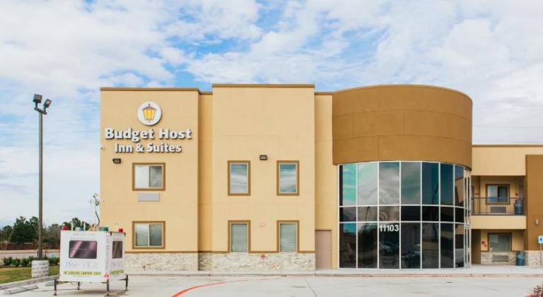 Budget Host Inn & Suites — photo 5