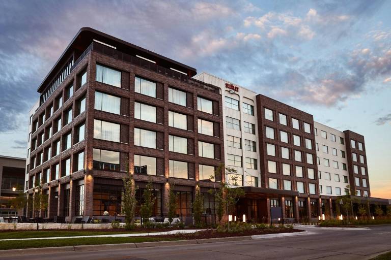 The Scarlet, Lincoln, a Tribute Portfolio Hotel — photo 2
