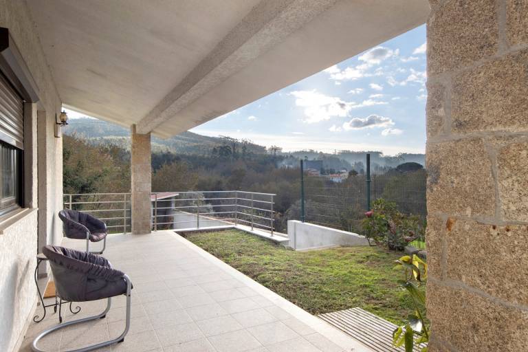 House with private pool, barbeque & garden | Garden view — photo 5