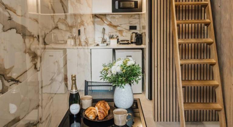 Pleasant holiday apartment | Pet-friendly in Clichy