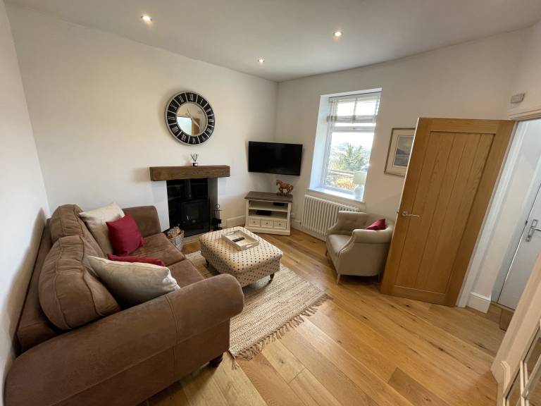 Child-friendly lovely cottage with yard | Pet-friendly — photo 3