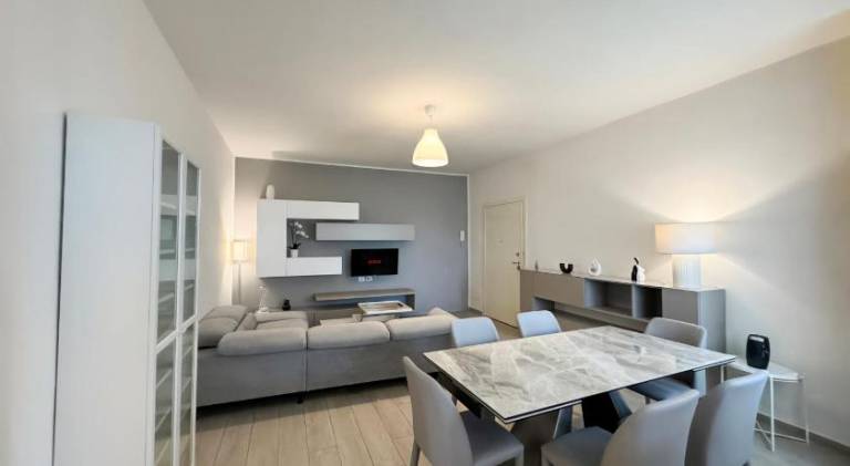 Rental apartment with 1 room for 2 persons in Modena