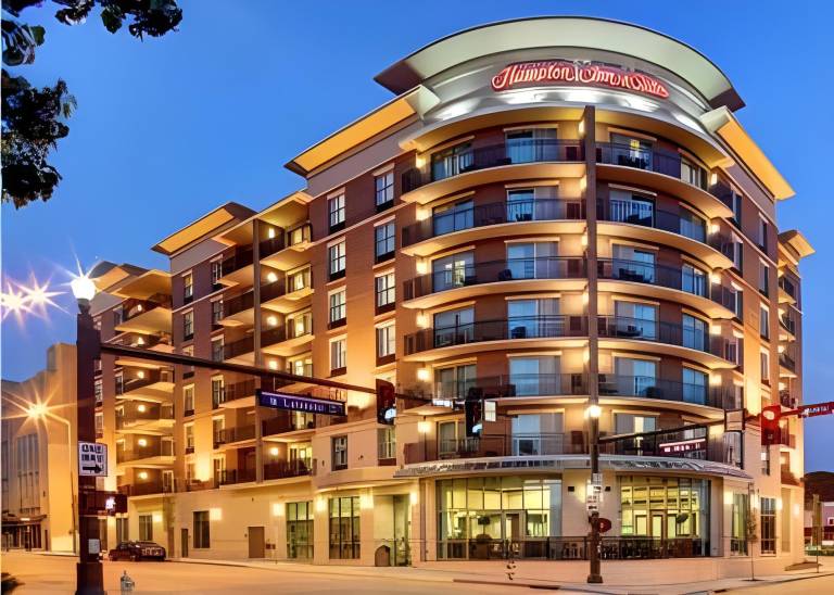 Hampton Inn & Suites Baton Rouge Downtown — photo 5