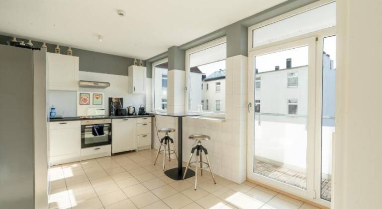Rental apartment with 4 rooms for 12 persons — photo 4
