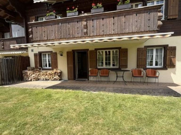 Ferienwohnung mit Hund in Lenk f&uuml;r max. 4 Personen