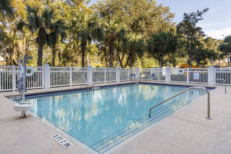 HOM Hotel Gainesville, SureStay Collection by Best Western — photo 3
