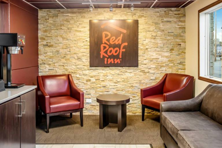 Red Roof Inn Chicago - Alsip — photo 2
