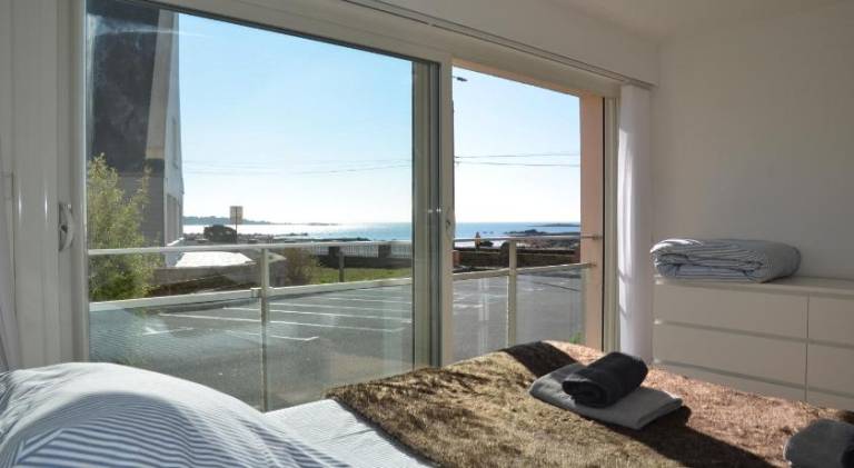Holiday apartment with 2 rooms for 6 persons — photo 2