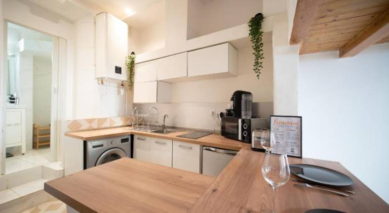 Appartement tout equipe 4 couchages a 600m de la Plage des Catalans — photo 3