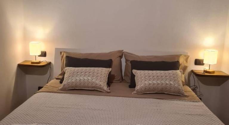 Rental apartment with 1 room for 3 persons in Desenzano del Garda