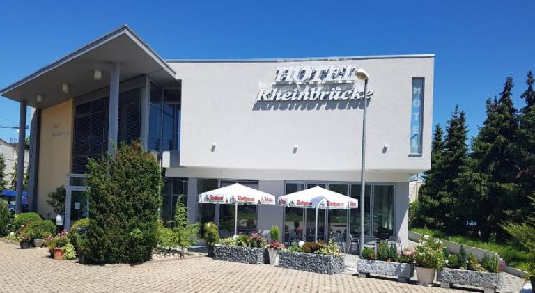 Hotel Rheinbrucke — photo 4