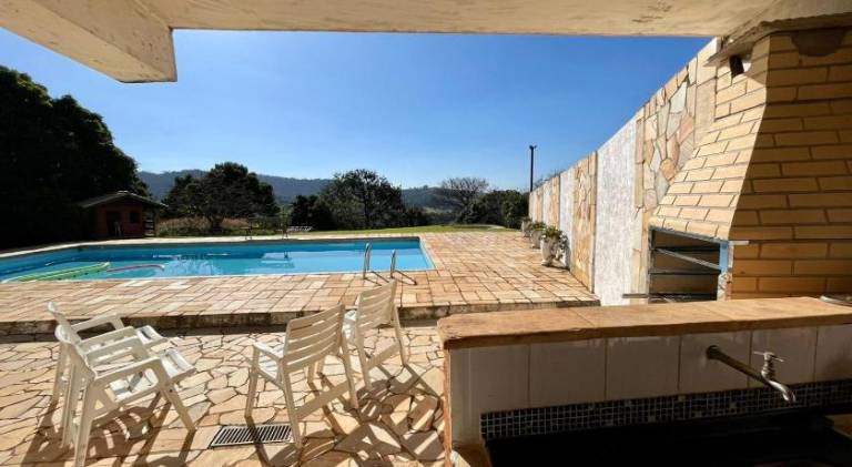 Vacation home with pool | Pet-friendly — photo 2