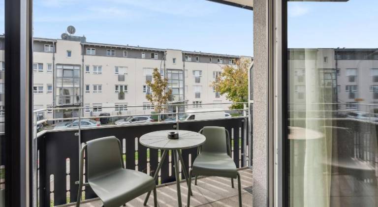 Serviced apartment with terrace — photo 4