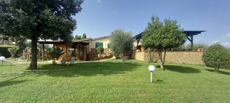 Villa with yard, private pool & BBQ — photo 5