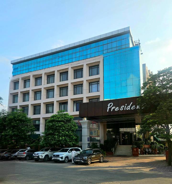 Hotel President