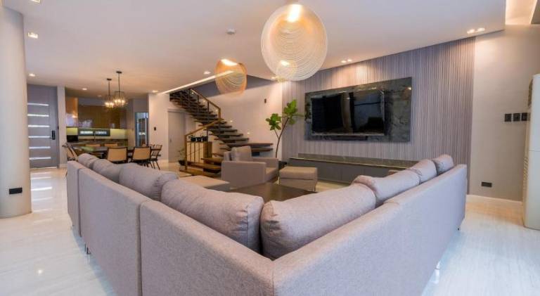 Pleasant house with pool | Dogs allowed in Taguig