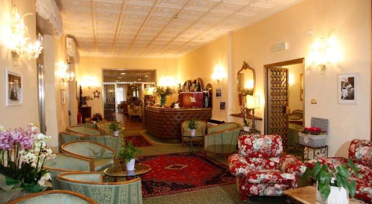 Hotel Diana — photo 3