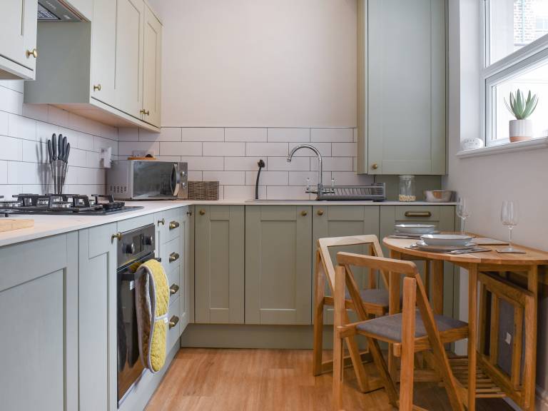Children-friendly charming cottage with yard | River view | Dogs allowed — photo 4