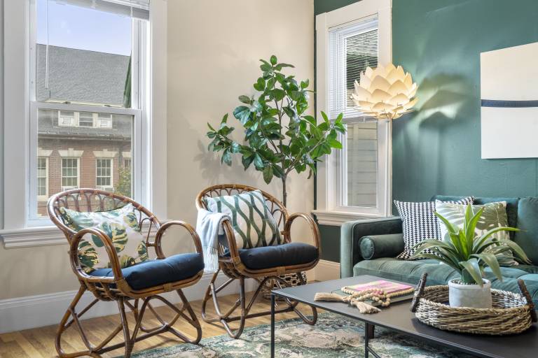 Apartment  Beverly