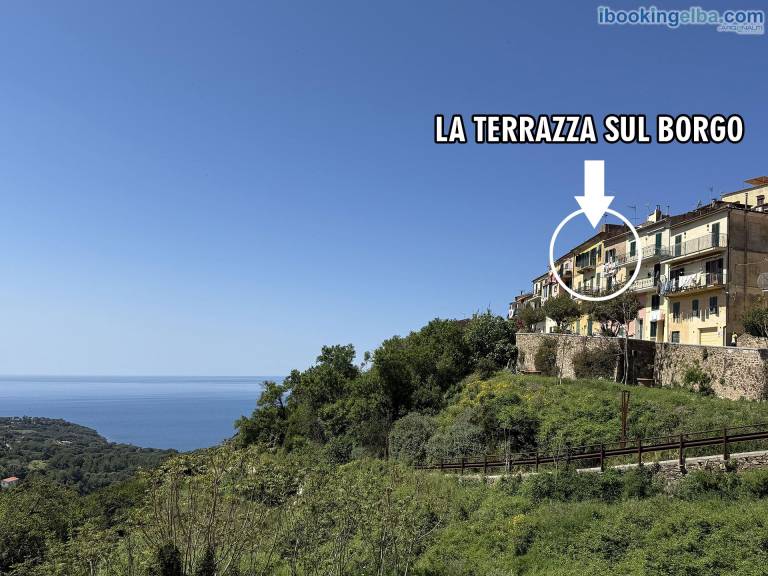 Holiday apartment with patio in Porto Azzurro