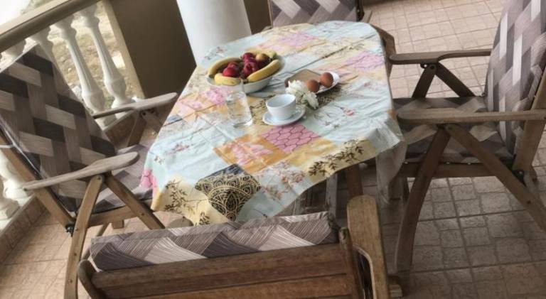 Fully equipped ample rental apartment with jacuzzi & patio | Pet-friendly — photo 5