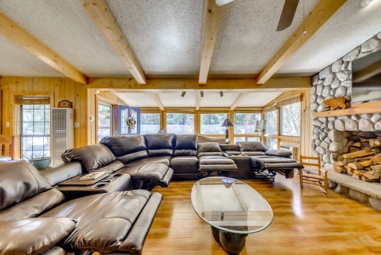 Ruidoso Cabin in the Mtns: River & Forest Views! in Ruidoso, NM