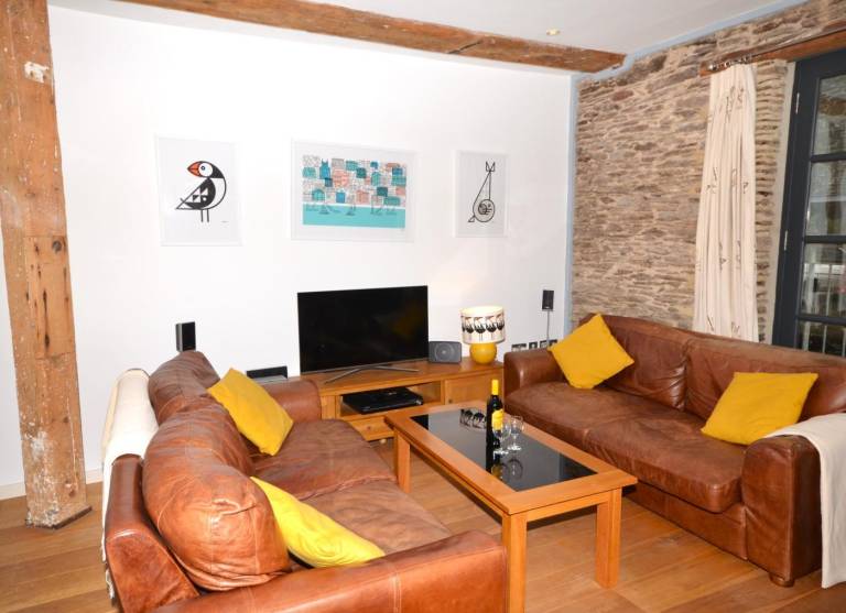Holiday apartment with 3 rooms for 5 persons — photo 2