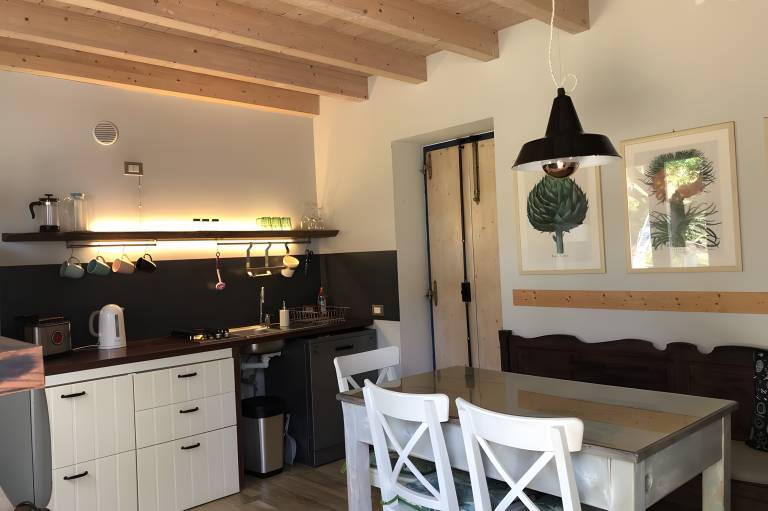 Holiday villa garda lake caprapanca, in campagna, vicina al lago. pets friendly! — photo 4