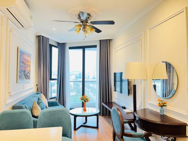 Rose 24 Sea View 180o High Floor Clothes Dryer in Ha Long