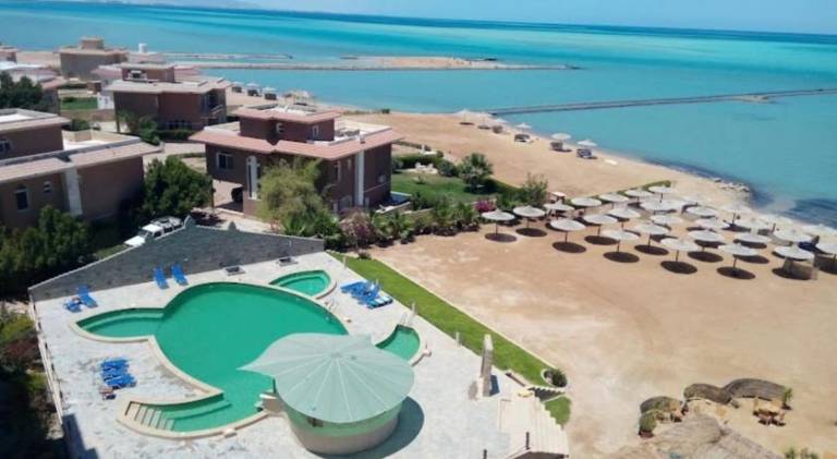 Cozy Seaside 1BR Apartment B4 in Turtles Beach - Hurghada — photo 3