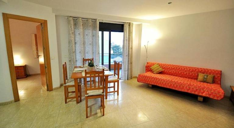 Holiday apartment with patio — photo 2