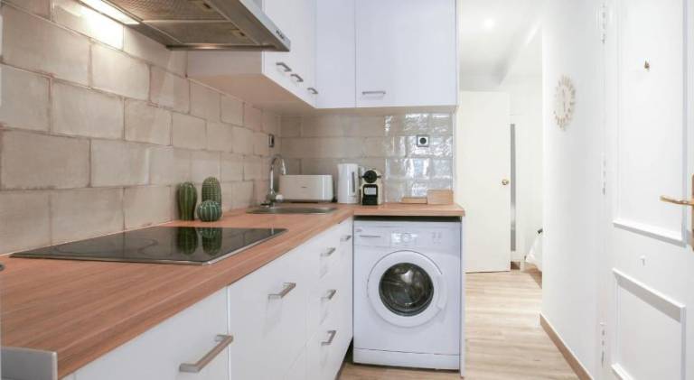 Rental apartment | Next to Girona Cathedral — photo 3