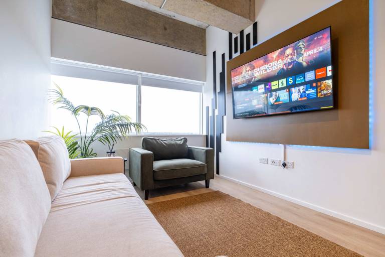 Apartment Milton Keynes