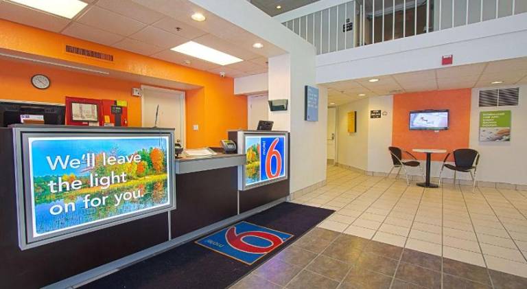 Motel 6 East Brunswick, NJ — photo 3